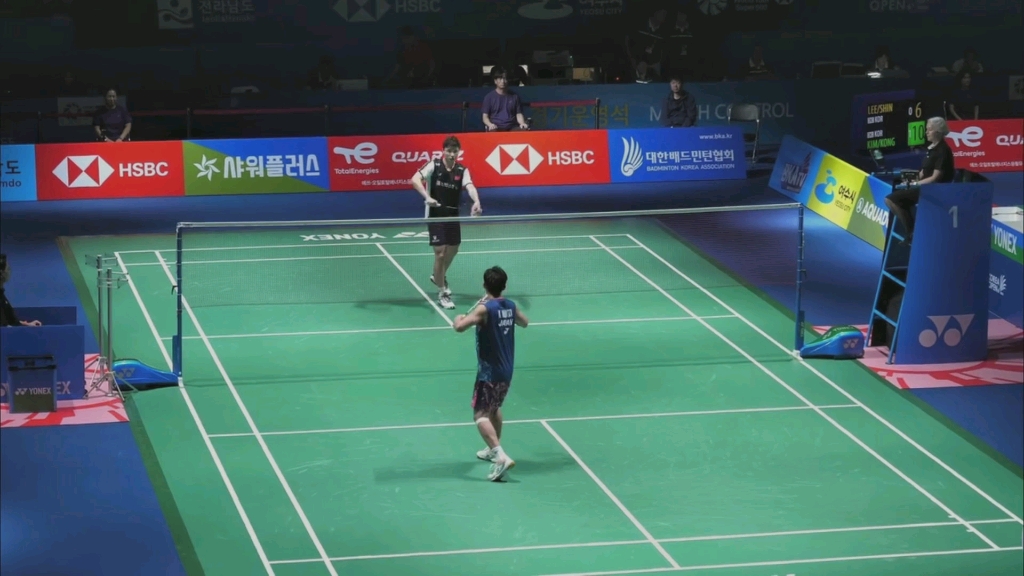 泰国队翻盘丹麦队，桃田贤斗点燃赛场