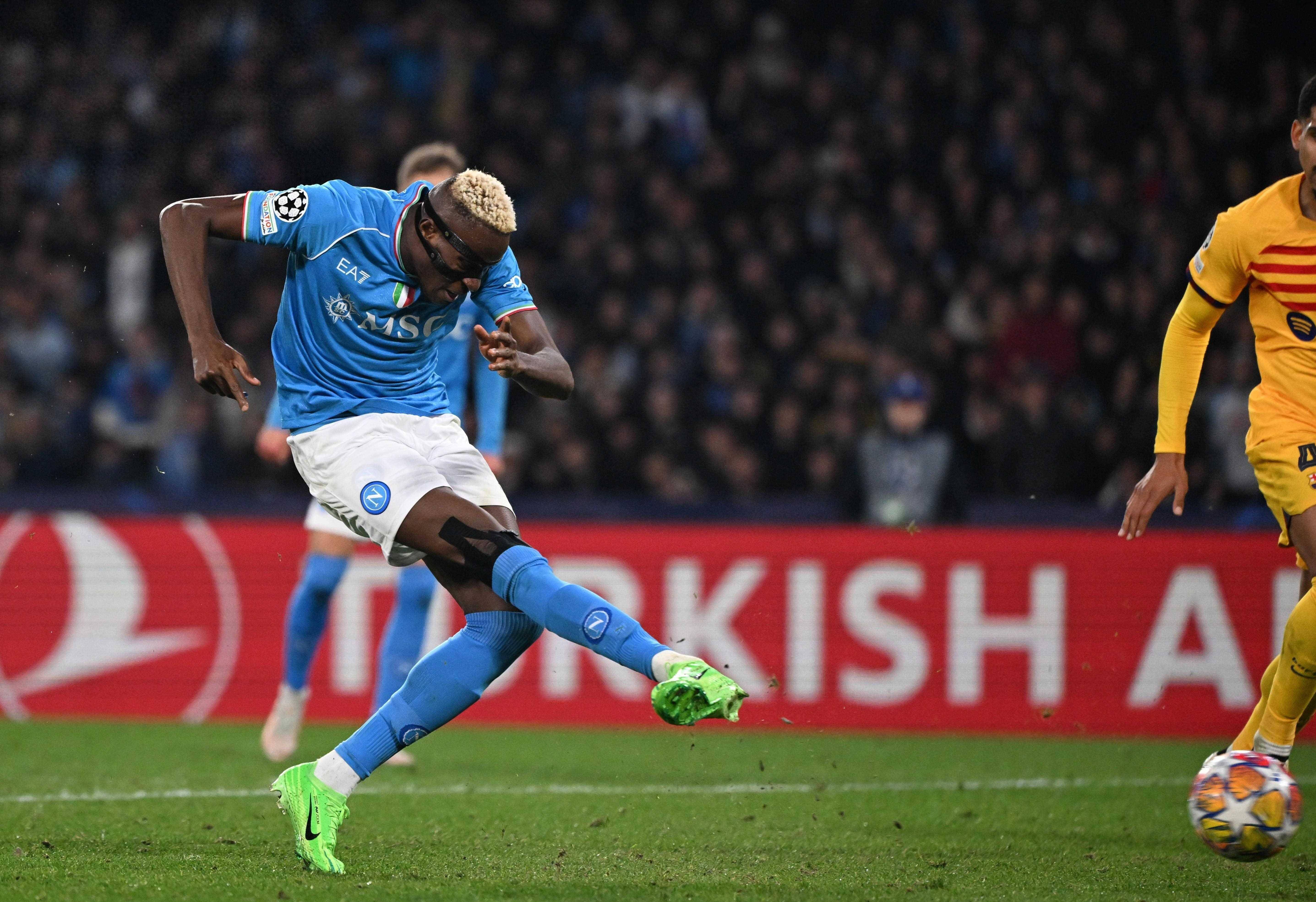 那不勒斯教练调整阵容，寻找破解对手之道