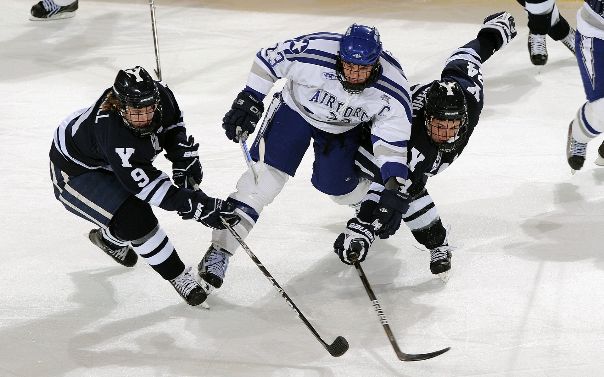 福登关键战不手软,巴西终结佛罗伦萨—当足球的偶然与必然交织