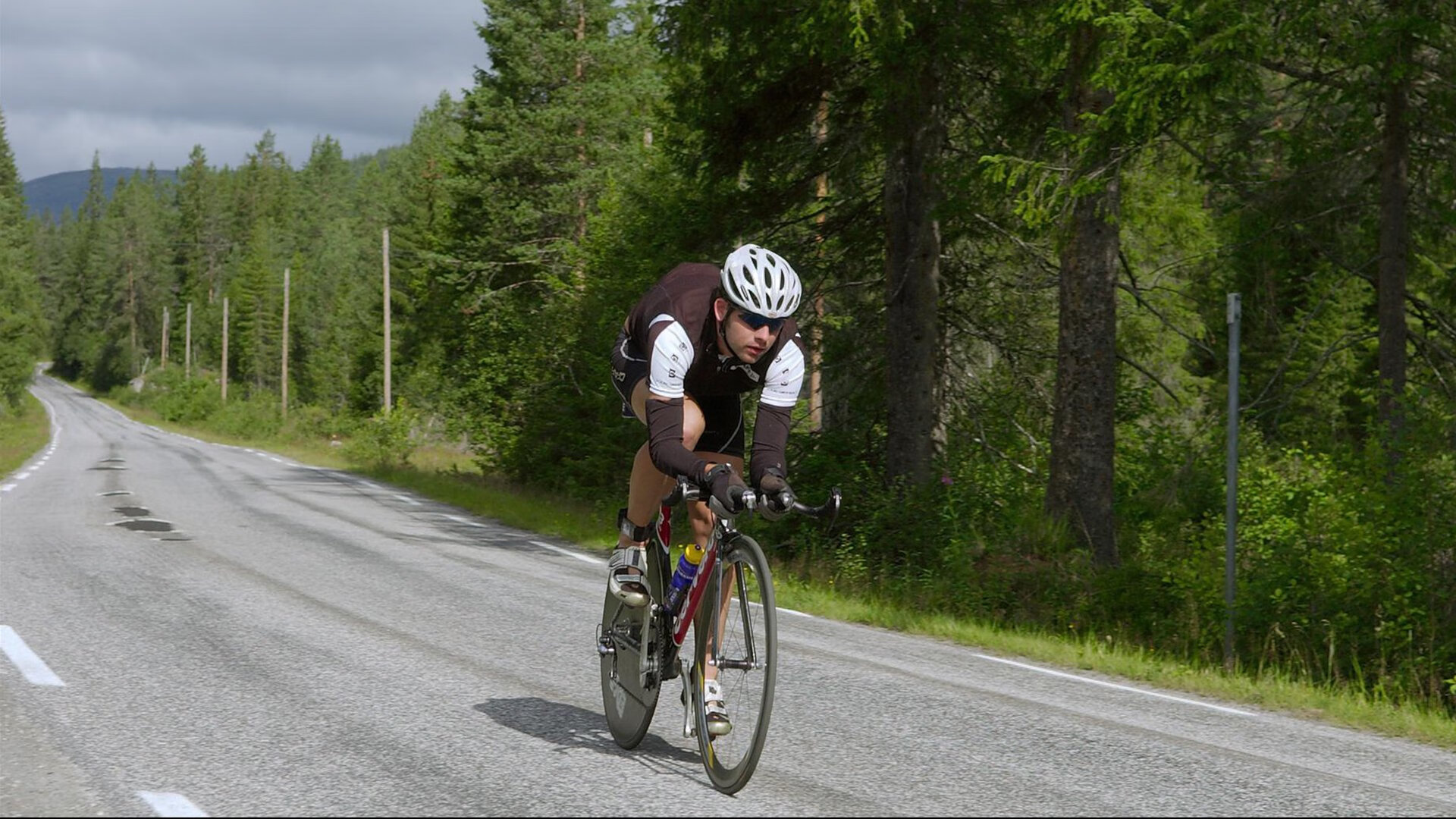 从墨尔本到都灵，鲁德横扫澳网阴影，ATP总决赛上演高光救赎