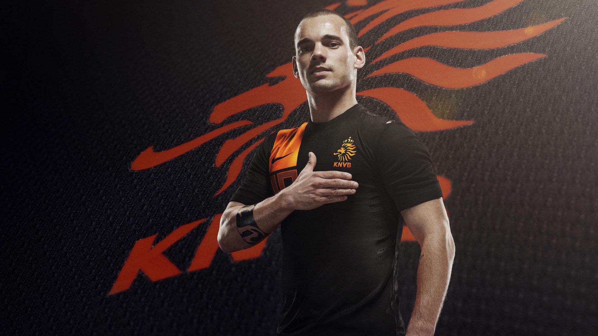 当卡马文加爆发遇上佛罗伦萨绝杀，一场跨越时空的足球叙事